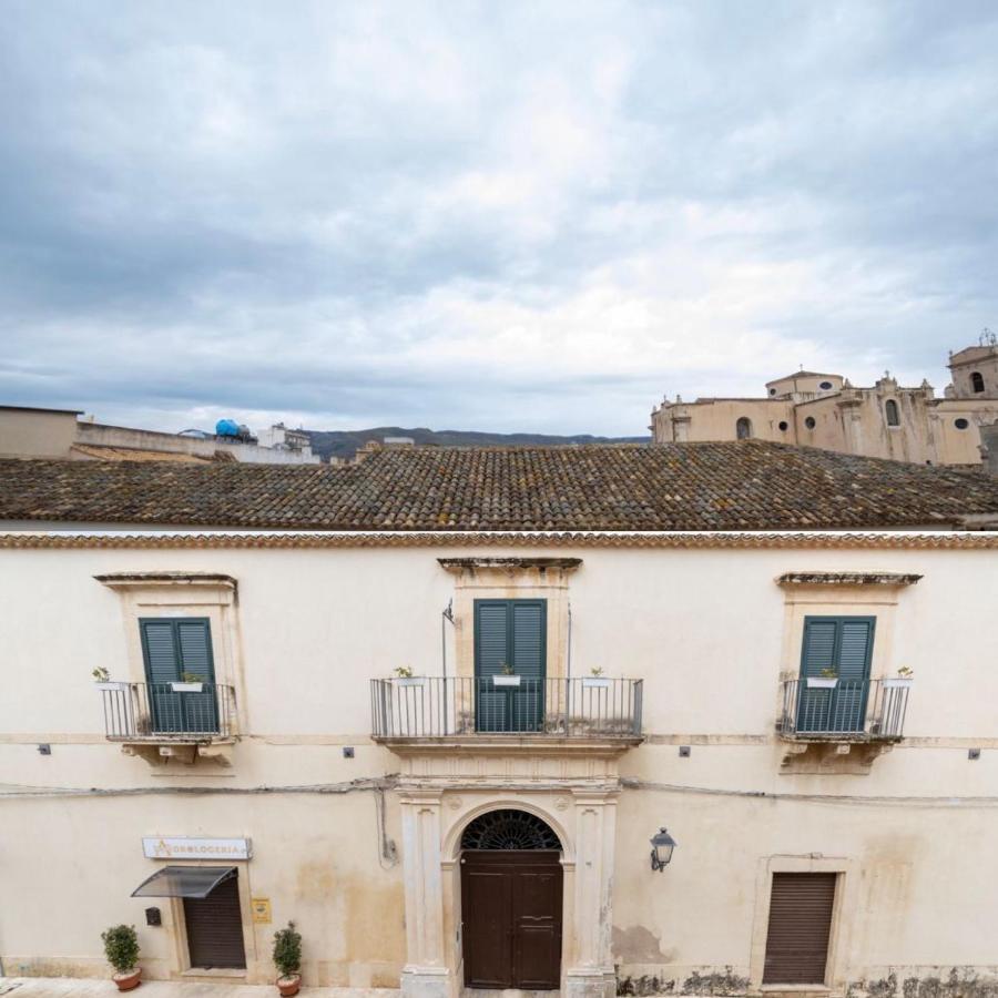 B&B Palazzo Loreto Avola Eksteriør billede