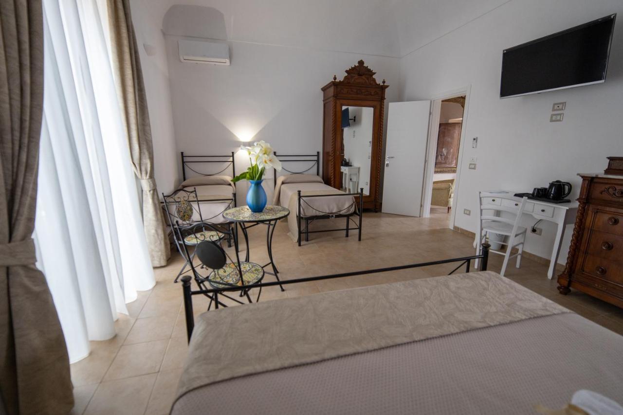 B&B Palazzo Loreto Avola Eksteriør billede