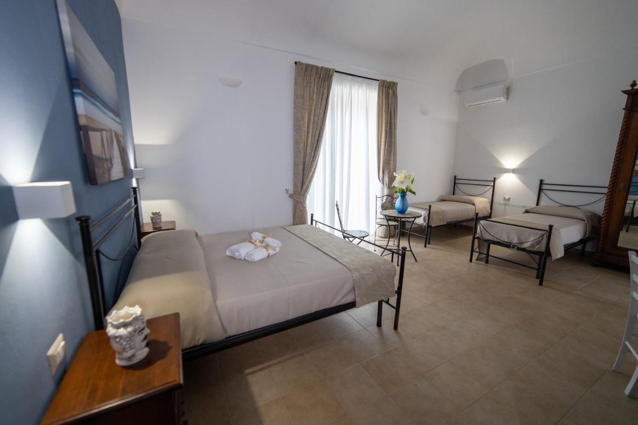 B&B Palazzo Loreto Avola Eksteriør billede