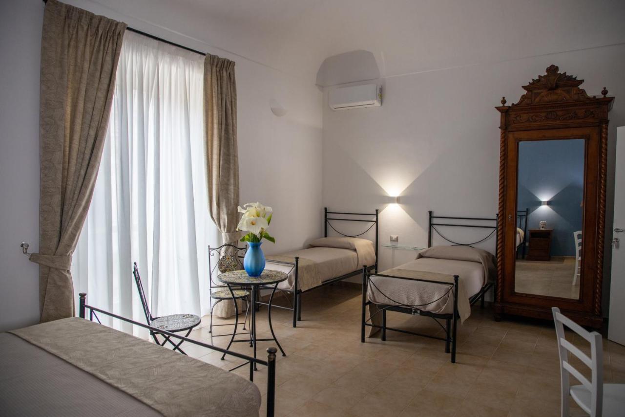 B&B Palazzo Loreto Avola Eksteriør billede