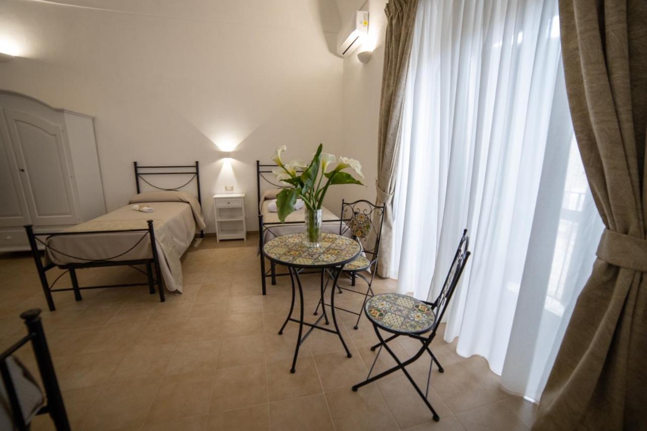 B&B Palazzo Loreto Avola Eksteriør billede