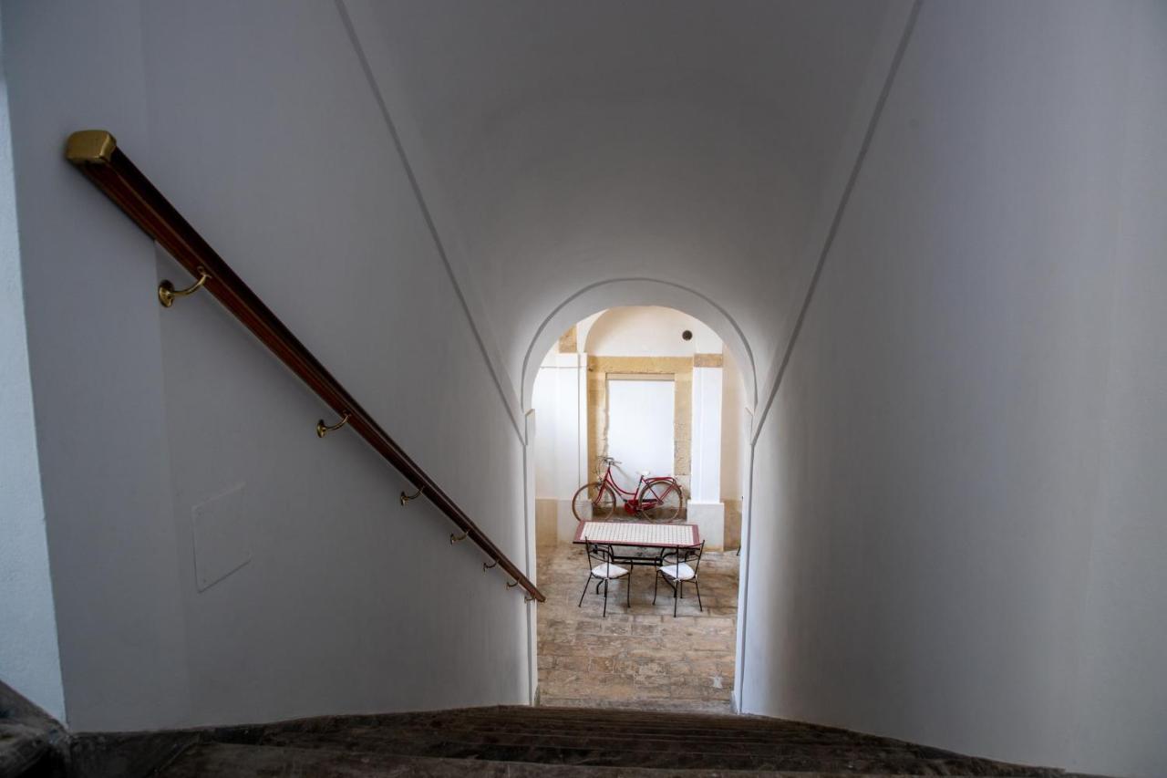 B&B Palazzo Loreto Avola Eksteriør billede